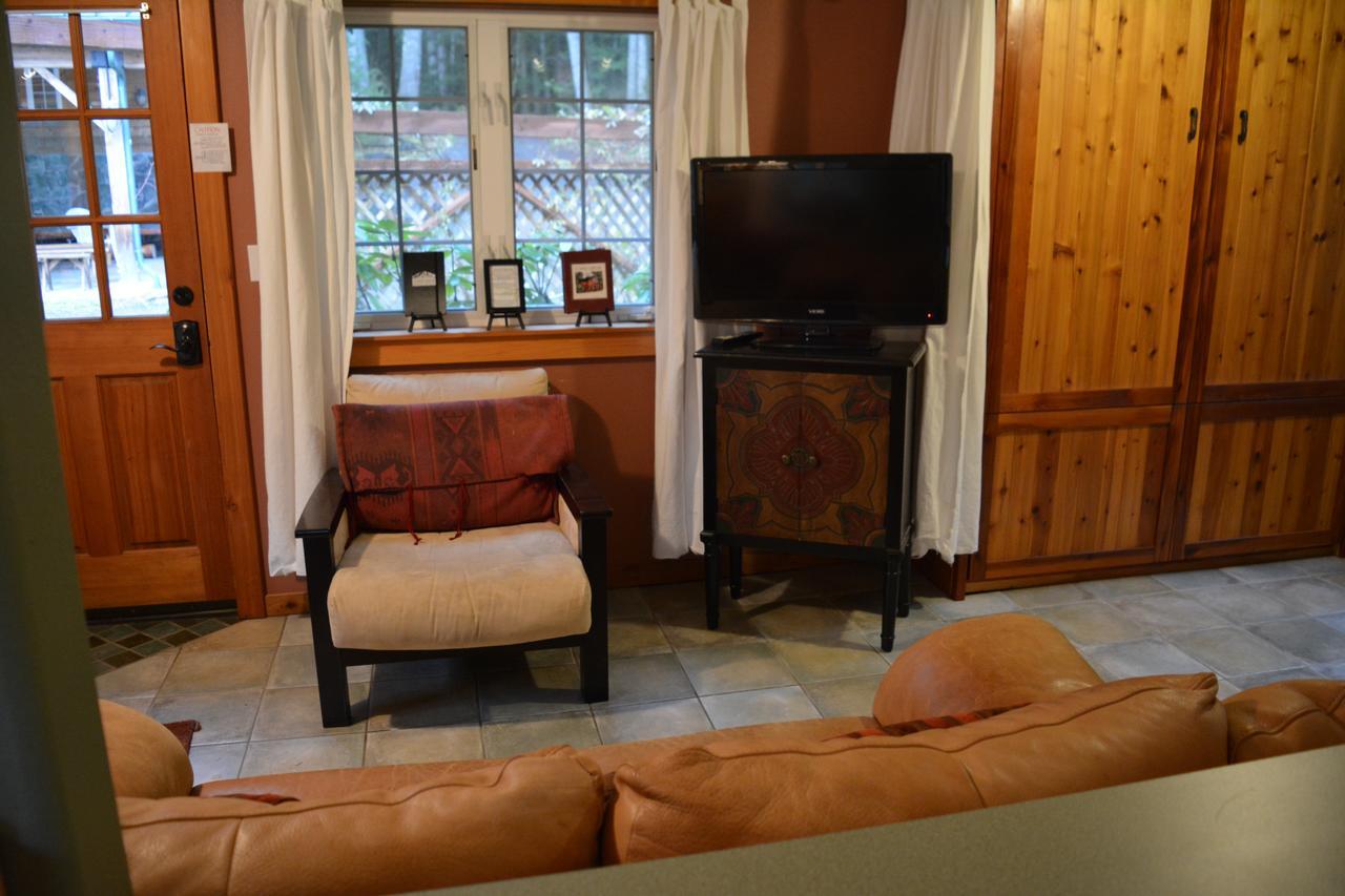 Copper Creek Inn Ashford Luaran gambar